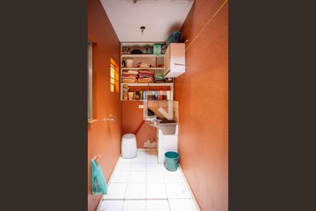 Casa à venda com 150m², 2 quartos e 1 vagaÁrea de Serviço 2