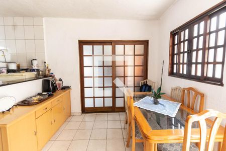 Casa à venda com 152m², 3 quartos e 4 vagasCozinha