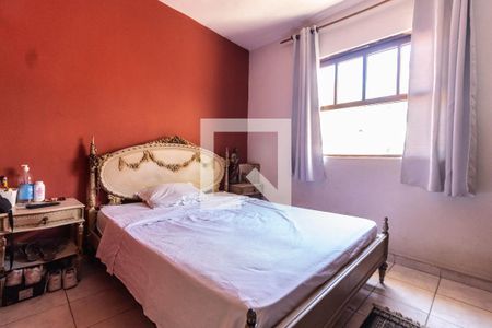 Casa à venda com 152m², 3 quartos e 4 vagasQuarto 3