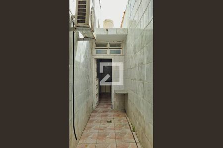 Casa para alugar com 60m², 1 quarto e 1 vagaÁrea de Serviço