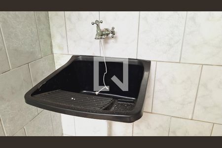 Casa para alugar com 60m², 1 quarto e 1 vagaÁrea de Serviço