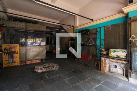 Casa à venda com 160m², 3 quartos e sem vaga Casa à venda com 160m², 3 quartos e sem vagaGaragem