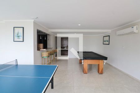 Apartamento para alugar com 135m², 3 quartos e 1 vaga Apartamento para alugar com 135m², 3 quartos e 1 vagaÁrea comum - Sala de Jogos