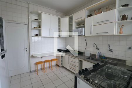 Apartamento para alugar com 135m², 3 quartos e 1 vaga Apartamento para alugar com 135m², 3 quartos e 1 vagaCozinha