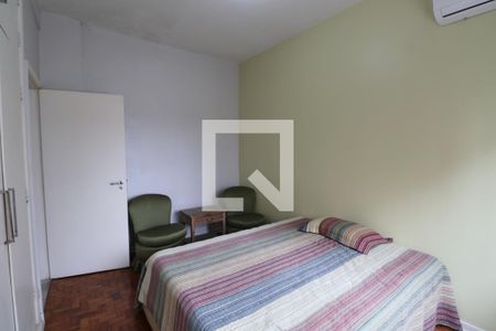 Apartamento para alugar com 135m², 3 quartos e 1 vaga Apartamento para alugar com 135m², 3 quartos e 1 vagaQuarto