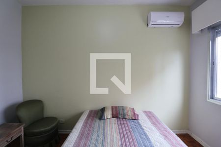 Apartamento para alugar com 135m², 3 quartos e 1 vaga Apartamento para alugar com 135m², 3 quartos e 1 vagaQuarto