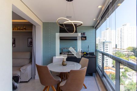 Varanda de apartamento à venda com 2 quartos, 69m² em Vila Ipojuca, São Paulo