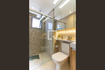 Apartamento à venda com 69m², 2 quartos e 1 vaga Apartamento à venda com 69m², 2 quartos e 1 vagaBanheiro da Suíte