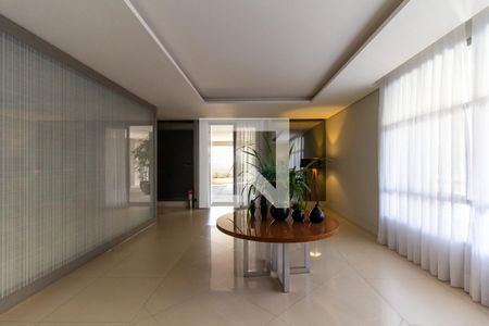 Apartamento à venda com 69m², 2 quartos e 1 vaga Apartamento à venda com 69m², 2 quartos e 1 vagaHall social