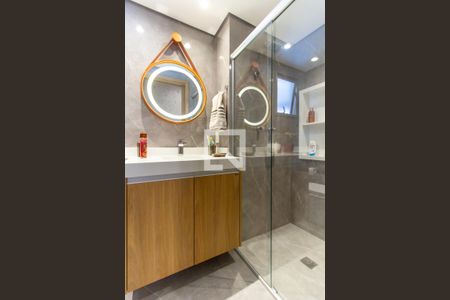 Apartamento à venda com 69m², 2 quartos e 1 vaga Apartamento à venda com 69m², 2 quartos e 1 vagaBanheiro Social