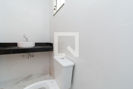 Casa à venda com 140m², 3 quartos e 2 vagasBanheiro 3