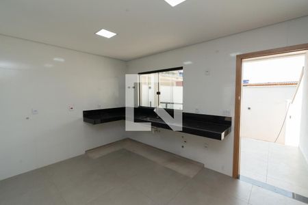 Casa à venda com 140m², 3 quartos e 2 vagasCozinha