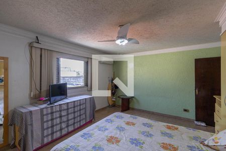 Casa à venda com 220m², 2 quartos e 3 vagasSuíte 1