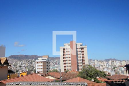 Vista da Sala de apartamento à venda com 3 quartos, 90m² em Sagrada Família, Belo Horizonte