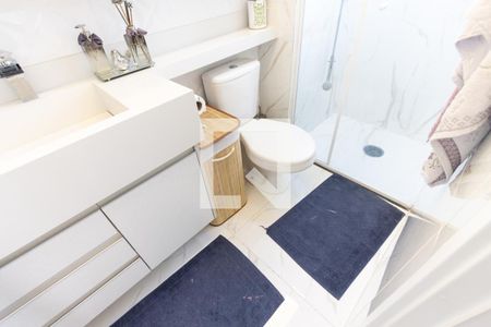 Apartamento à venda com 68m², 2 quartos e 2 vagasBanheiro 1