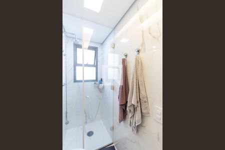 Apartamento à venda com 68m², 2 quartos e 2 vagasBanheiro 1