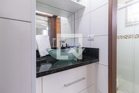 Apartamento para alugar com 55m², 2 quartos e 2 vagasBanheiro