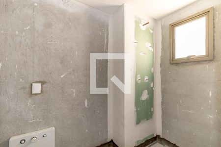 Apartamento à venda com 307m², 4 quartos e 4 vagasBanheiro do Quarto 3