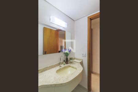 Apartamento para alugar com 226m², 4 quartos e 2 vagasLavabo