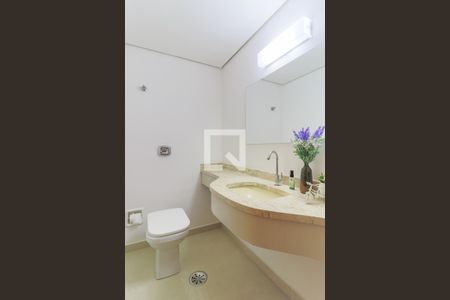 Apartamento para alugar com 226m², 4 quartos e 2 vagasLavabo