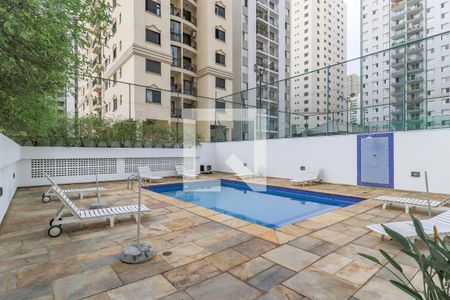Apartamento para alugar com 226m², 4 quartos e 2 vagasÁrea comum - Piscina