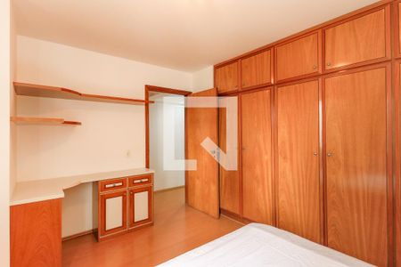 Apartamento para alugar com 226m², 4 quartos e 2 vagasSuíte 2