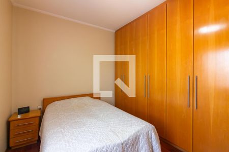 Casa de condomínio à venda com 445m², 4 quartos e 4 vagas Casa de condomínio à venda com 445m², 4 quartos e 4 vagasSuíte 2