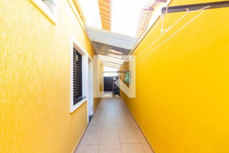 Casa de condomínio à venda com 445m², 4 quartos e 4 vagas Casa de condomínio à venda com 445m², 4 quartos e 4 vagasQuintal