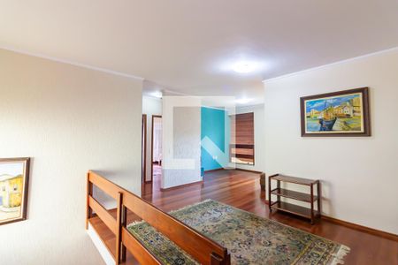 Casa de condomínio à venda com 445m², 4 quartos e 4 vagas Casa de condomínio à venda com 445m², 4 quartos e 4 vagasSala de Estar