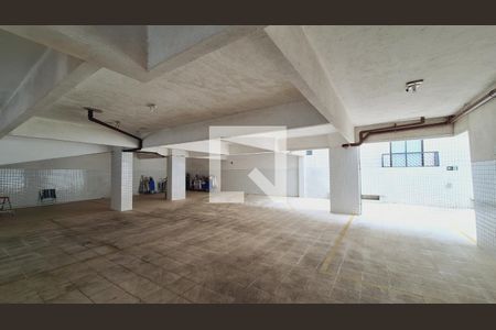 Apartamento para alugar com 94m², 2 quartos e 1 vaga Apartamento para alugar com 94m², 2 quartos e 1 vagaGaragem