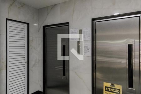 Apartamento para alugar com 30m², 1 quarto e sem vagaElevador 