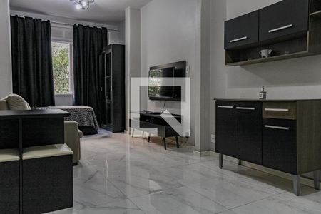 Sala/Quarto de apartamento à venda com 1 quarto, 30m² em Copacabana, Rio de Janeiro