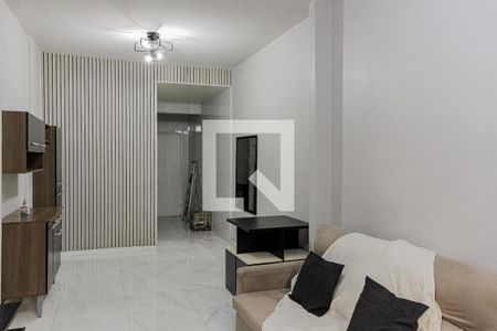 Sala/Quarto de apartamento à venda com 1 quarto, 30m² em Copacabana, Rio de Janeiro