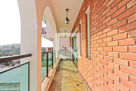 Casa à venda com 777m², 5 quartos e 6 vagasVaranda