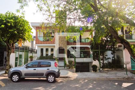 Casa à venda com 777m², 5 quartos e 6 vagasFachada