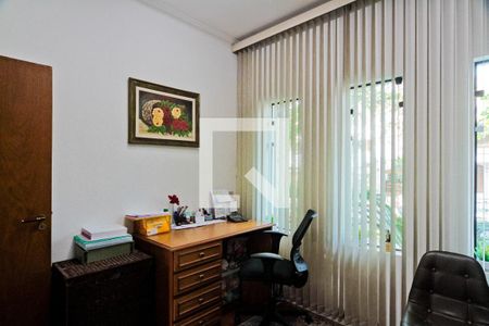 Casa à venda com 777m², 5 quartos e 6 vagasEscritório
