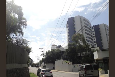 Apartamento para alugar com 68m², 1 quarto e 1 vagaVista da Rua