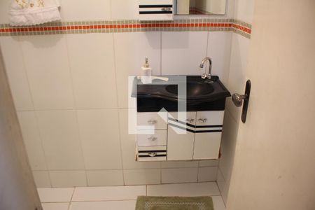 Casa à venda com 250m², 4 quartos e 1 vagaBanheiro