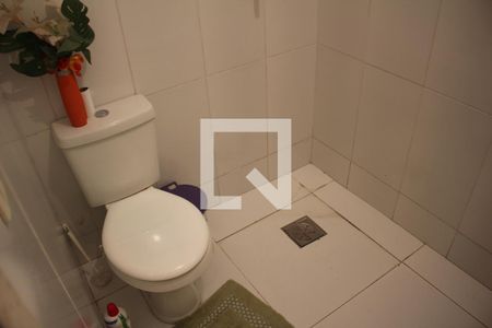 Casa à venda com 250m², 4 quartos e 1 vagaBanheiro