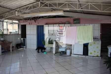 Casa à venda com 250m², 4 quartos e 1 vagaÁrea de Serviço