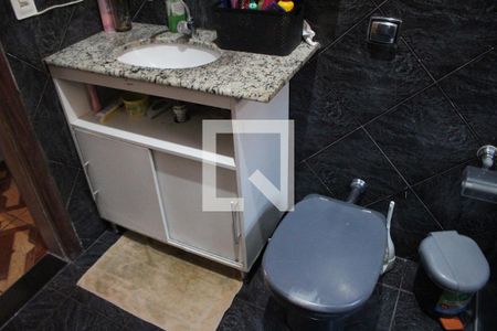 Casa à venda com 250m², 4 quartos e 1 vagaBanheiro 2