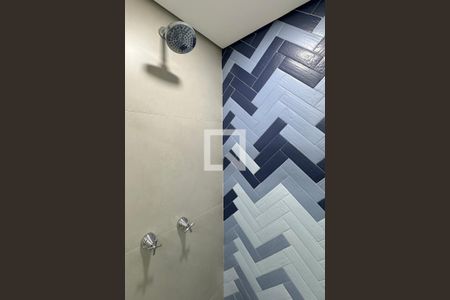 Apartamento à venda com 81m², 2 quartos e 2 vagasBanheiro da Suíte 2