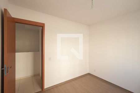 Quarto 1 de apartamento para alugar com 2 quartos, 48m² em Guaratiba, Rio de Janeiro