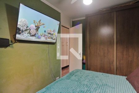 Quarto 1 de apartamento à venda com 2 quartos, 52m² em Vila Iorio, São Paulo