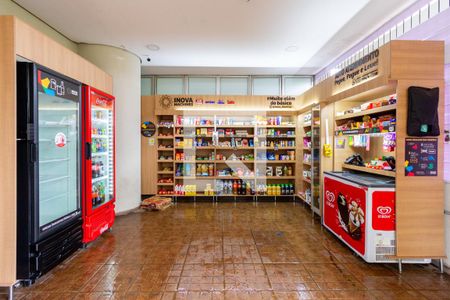 Apartamento à venda com 60m², 2 quartos e 1 vaga Apartamento à venda com 60m², 2 quartos e 1 vagaMini Mercado