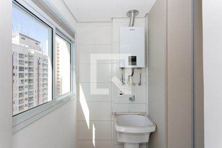 Área de Serviço de apartamento para alugar com 1 quarto, 37m² em Vila Azevedo, São Paulo