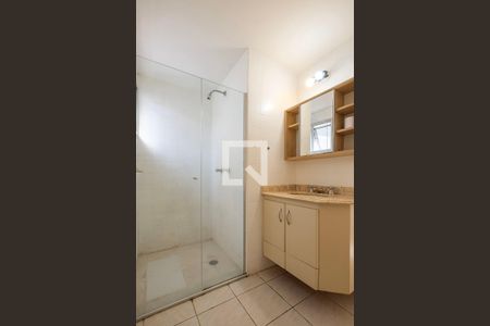 Banheiro de apartamento à venda com 1 quarto, 45m² em Jardim Paulista, São Paulo