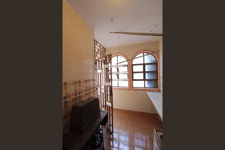 Casa à venda com 359m², 5 quartos e 5 vagasArea de Serviço