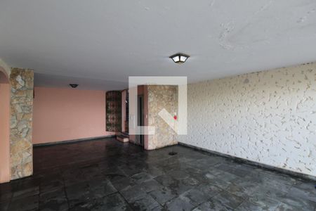 Casa à venda com 359m², 5 quartos e 5 vagasGaragem