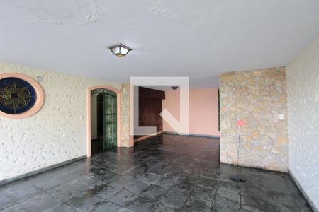 Casa à venda com 359m², 5 quartos e 5 vagasGaragem